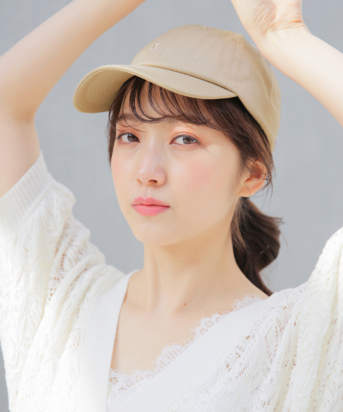 Heather（ヘザー）の「Champion CAP　823714（キャップ・レディース・ホワイト/ブラック/ベージュ/ピンク・ONE SIZE）」の3枚目の写真