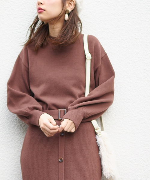 natural couture（ナチュラルクチュール）の「ボリューム袖ボトルネックプルオーバー（ニット/セーター・レディース・ライトグレー/ブラック/ベージュ/ブラウン・FREE）」の6枚目の写真