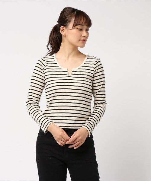 one way(ワンウェイ)の「ハリヌキボーダーテレコTOPS(Tシャツ/カットソー・レディース・ホワイト/ライトグリーン/ライトブラウン/ダークブルー・M)」の2枚目の写真