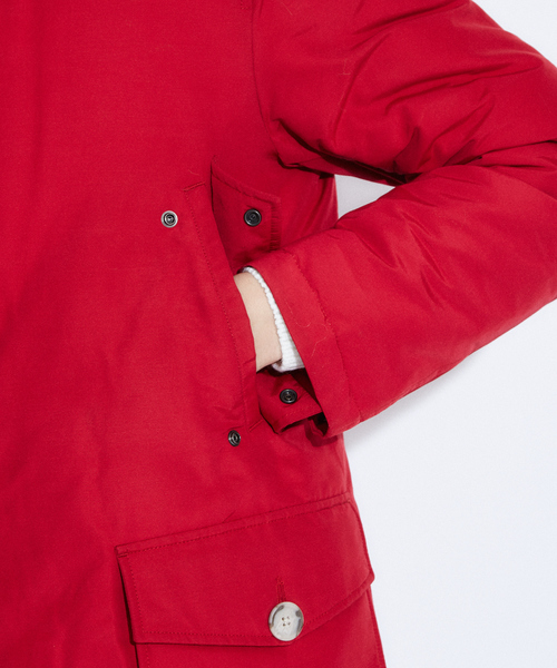 WOOLRICH(ウールリッチ)の「WOOLRICH ARCTIC マウンテンパーカー(マウンテンパーカー・メンズ・レッド/ブラック・1/2)」の10枚目の写真