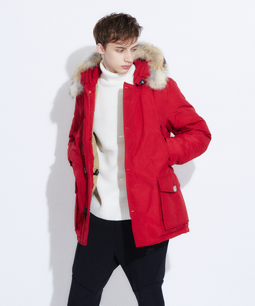 WOOLRICH(ウールリッチ)の「WOOLRICH ARCTIC マウンテンパーカー(マウンテンパーカー・メンズ・レッド/ブラック・1/2)」の3枚目の写真