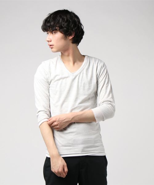 VIBGYOR(ヴィブジョー)の「VIBGYOR Select/ アンサンブル Vネック 7分袖Tシャツ (BL)(Tシャツ/カットソー・メンズ・グレー/ネイビー/ワイン/ホワイト/ブラック・MEDIUM/LARGE/X-LARGE)」の2枚目の写真