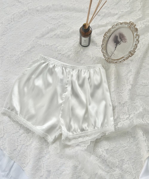 CLEA（クレア）の「レース付き ペチコート ショートパンツ（インナーウェア/肌着・レディース・ホワイト/ブラック/ベージュ/グレー・FREE）」の8枚目の写真