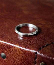 Vaya Con Dios（ヴァヤコンディオス）の「【VayaConDios/ヴァヤコンディオス】ステンレス製カーブデザインリング（リング）」