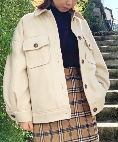 STYLEBLOCK（スタイルブロック）の「フェイクウール裏ボアCPOミリタリージャケット（ミリタリージャケット・レディース・ブラウン/カーキ/ライトベージュ/ベージュ・M）」の3枚目の写真