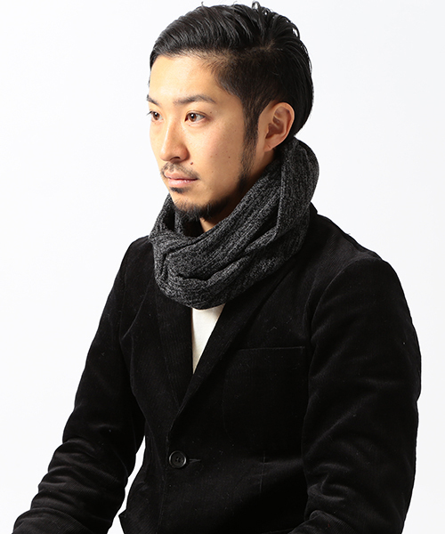 BEAMS(ビームス)の「◎BEAMS / ミドルゲージ スヌード(ストール/ショール・メンズ・グレー/ブラック系その他/ブラック/ネイビー・ONE SIZE)」の2枚目の写真