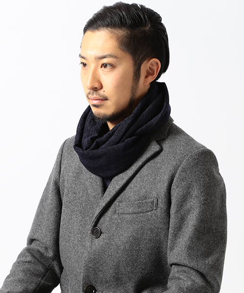 BEAMS(ビームス)の「◎BEAMS / ミドルゲージ スヌード(ストール/ショール・メンズ・グレー/ブラック系その他/ブラック/ネイビー・ONE SIZE)」の4枚目の写真