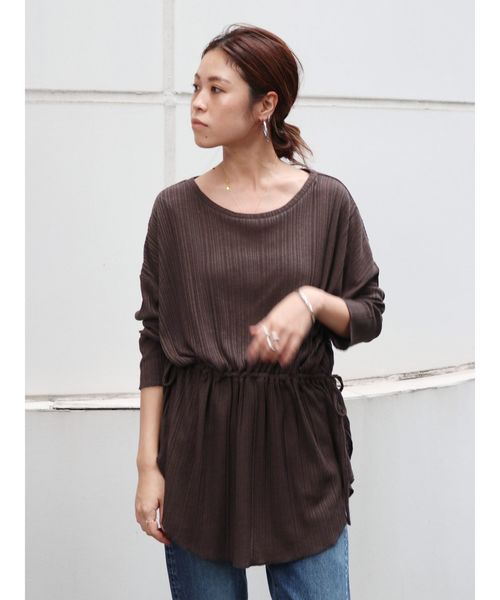 Ungrid（アングリッド）の「ウエストギャザーロングスリーブTee（Tシャツ/カットソー・レディース・ダークブラウン/カーキ/アイボリー・FREE）」の3枚目の写真