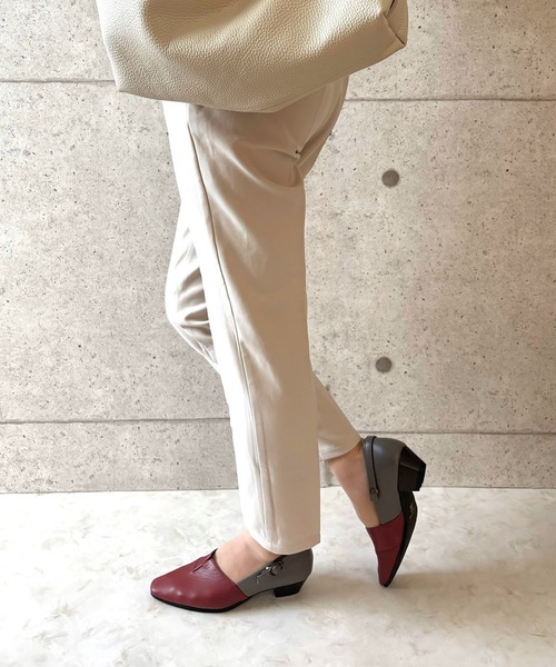 blanc/bleu(ブランブルー)の「【3E/日本製/本革/軽量/190g】2wayストラップパンプス(パンプス・レディース・ブラック/ブラック系その他/ベージュ/ブラック系その他2/カーキ/グレイッシュベージュ/グレー/ボルドー・23cm/24cm/22.5cm/23.5cm/24.5cm/21cm/21.5cm/22.0cm/24.0cm/23.0cm/22cm)」の19枚目の写真
