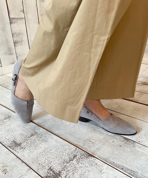 blanc bleu パンプス ブランブルー グレー　23EEE 3E／日本製／本革】ベルト付きパンプス blanc/bleu│Jeffrey