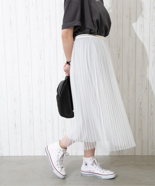 SpRay（スプレイ）の「ラメチュールスカート（スカート・レディース・ブラック/ベージュ/サックスブルー/アイボリー・FREE）」の2枚目の写真