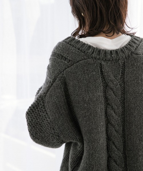 LOWRYS FARM（ローリーズファーム）の「１．５Ｇケーブルカーディガン　897277（カーディガン/ボレロ・レディース・ダークブラウン/グレー/アイボリー・FREE）」の12枚目の写真