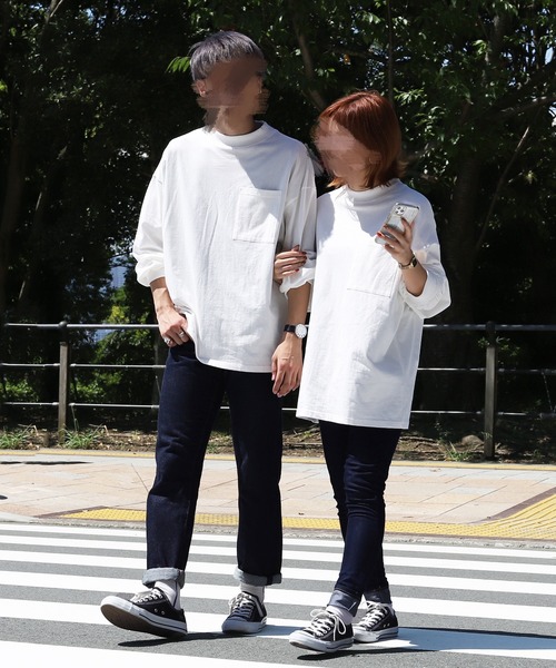 PairPair（ペアペア）の「ポケ付きモックネックロンT(ユニセックス)（Tシャツ/カットソー・レディース・スミクロ/モカ/ブルーグレー/ブラウン/オフホワイト/グレイッシュベージュ・FREE）」の2枚目の写真