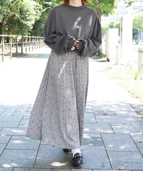 PairPair（ペアペア）の「ポケ付きモックネックロンT(ユニセックス)（Tシャツ/カットソー・レディース・スミクロ/モカ/ブルーグレー/ブラウン/オフホワイト/グレイッシュベージュ・FREE）」の13枚目の写真