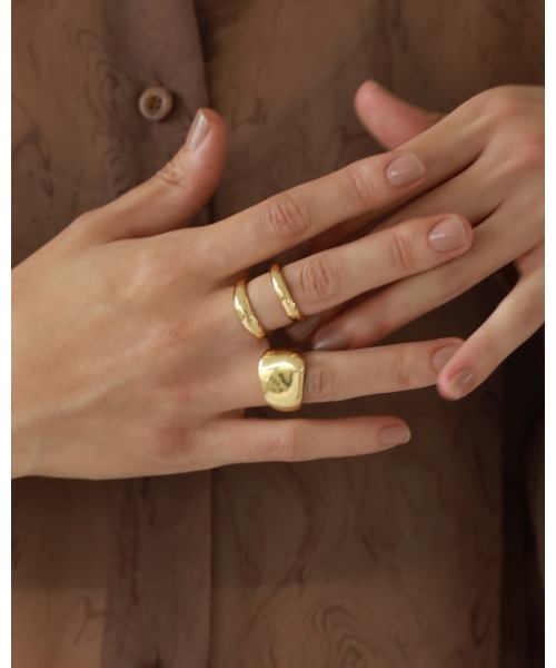 TODAYFUL(トゥデイフル)の「ボリュームドームリング(リング・レディース・シルバー/ゴールド・#13/#11)」の3枚目の写真