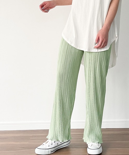 JUNOAH（ジュノア）の「裾メロウプリーツワイドパンツ（その他パンツ・レディース・ホワイト/ブラック/グレー/ピンク/ブルー/ミント/モカ・FREE）」の5枚目の写真