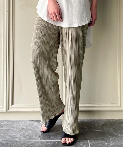 JUNOAH（ジュノア）の「裾メロウプリーツワイドパンツ（その他パンツ・レディース・ホワイト/ブラック/グレー/ピンク/ブルー/ミント/モカ・FREE）」の21枚目の写真