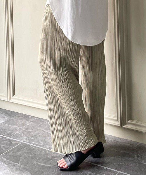 JUNOAH（ジュノア）の「裾メロウプリーツワイドパンツ（その他パンツ・レディース・ホワイト/ブラック/グレー/ピンク/ブルー/ミント/モカ・FREE）」の12枚目の写真