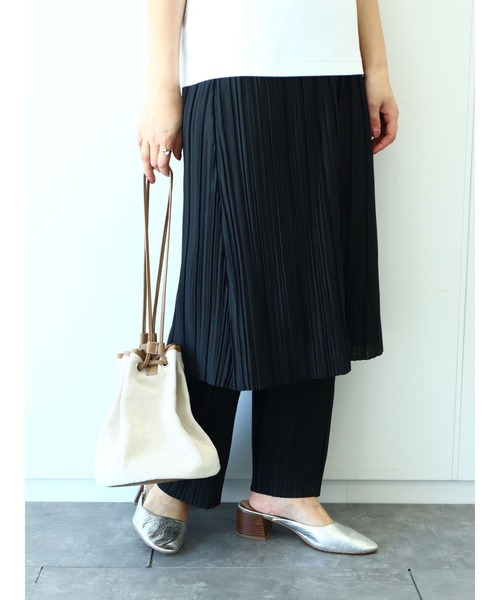 RAY CASSIN FAVORI（レイカズンフェバリ）の「・RAY CASSIN プリーツスカートレイヤードパンツ＊（その他パンツ・レディース・ブラック/カーキ/アイボリー/ピンクベージュ・FREE）」の7枚目の写真
