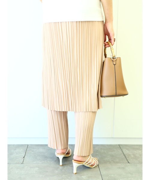 RAY CASSIN FAVORI（レイカズンフェバリ）の「・RAY CASSIN プリーツスカートレイヤードパンツ＊（その他パンツ・レディース・ブラック/カーキ/アイボリー/ピンクベージュ・FREE）」の6枚目の写真