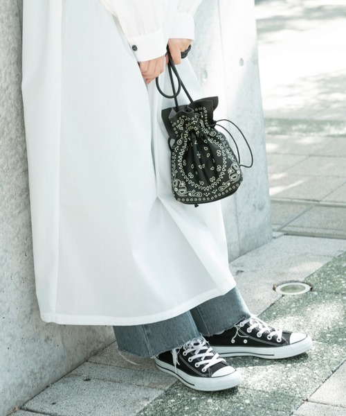 Ambre Neige（アンブルネージュ）の「バンドカラーワンピース／【WEB/EC限定商品】（ワンピース・レディース・オフホワイト/ブラック・FREE）」の5枚目の写真