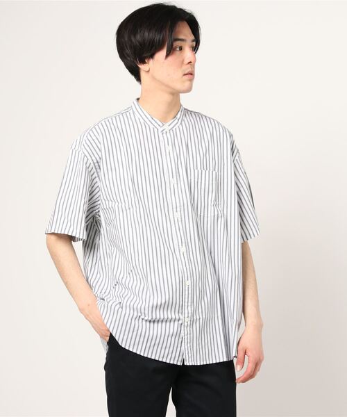 GAP（ギャップ）の「オーバーサイズフロントボタンシャツ（シャツ/ブラウス・メンズ・ホワイト/ネイビー/ホワイト系その他/ベージュ・S/M/L/XS/XL）」の10枚目の写真