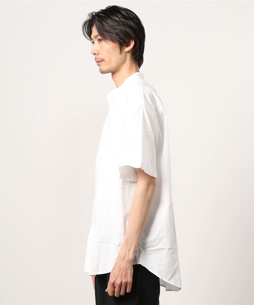 GAP（ギャップ）の「オーバーサイズフロントボタンシャツ（シャツ/ブラウス・メンズ・ホワイト/ネイビー/ホワイト系その他/ベージュ・S/M/L/XS/XL）」の12枚目の写真