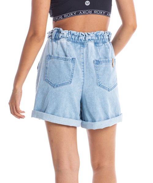 ROXY（ロキシー）の「RAIN/ロキシーウエストゴムデニムショートパンツ（デニムパンツ・レディース・カーキ/インディゴブルー/ブルー・LARGE/SMALL/MEDIUM）」の6枚目の写真