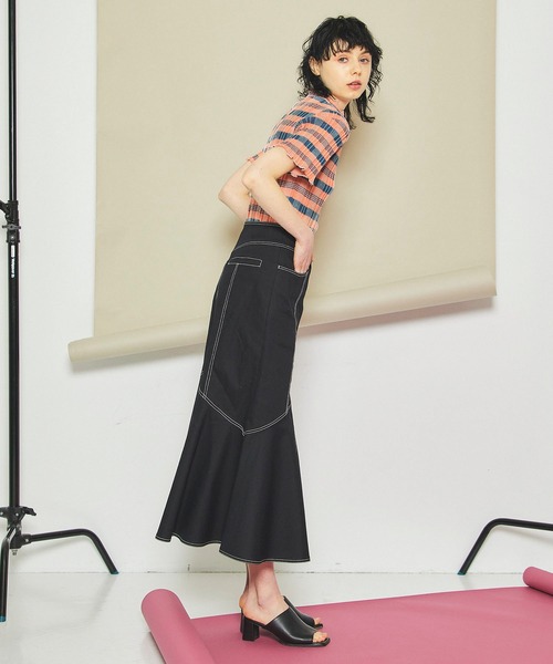 INella（イネラ）の「【INella(イネラ)】マルチチェックニットトップス（Tシャツ/カットソー・レディース・ホワイト/オレンジ/ブルー・FREE）」の5枚目の写真