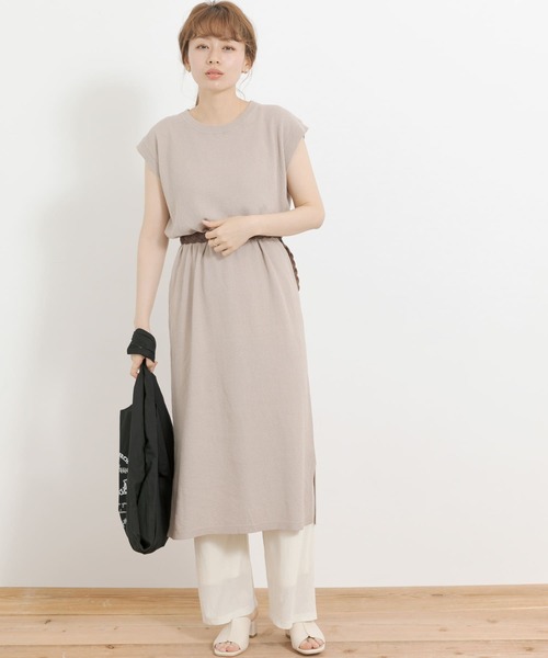 URBAN RESEARCH Sonny Label（アーバンリサーチサニーレーベル）の「フレンチスリーブサマーニットワンピース（ワンピース・レディース・スミクロ/ブルー/ベージュ・FREE）」の2枚目の写真