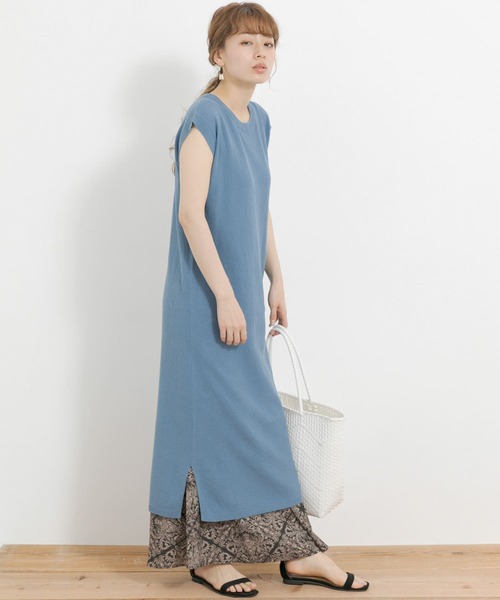 URBAN RESEARCH Sonny Label（アーバンリサーチサニーレーベル）の「フレンチスリーブサマーニットワンピース（ワンピース・レディース・スミクロ/ブルー/ベージュ・FREE）」の3枚目の写真