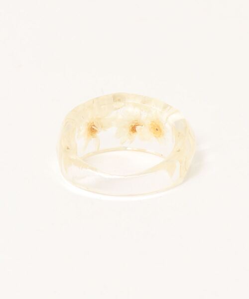natural couture（ナチュラルクチュール）の「ニュアンスフラワーリング（リング・レディース・アイボリー/ピンク・FREE）」の3枚目の写真
