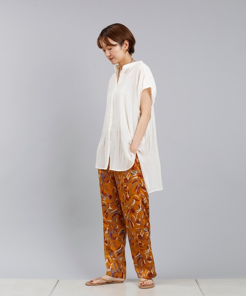 DouDou(ドゥドゥ)の「バックデザインフレンチシャツ(シャツ/ブラウス・レディース・ブラック/オフホワイト/パープル・FREE)」の4枚目の写真