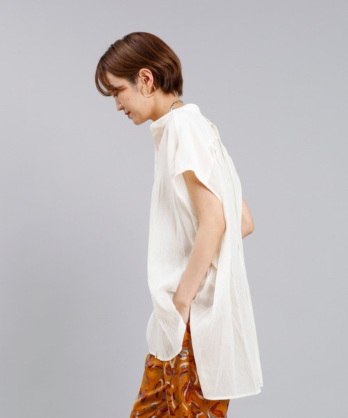 DouDou(ドゥドゥ)の「バックデザインフレンチシャツ(シャツ/ブラウス・レディース・ブラック/オフホワイト/パープル・FREE)」の10枚目の写真