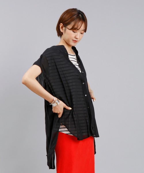 DouDou(ドゥドゥ)の「バックデザインフレンチシャツ(シャツ/ブラウス・レディース・ブラック/オフホワイト/パープル・FREE)」の16枚目の写真