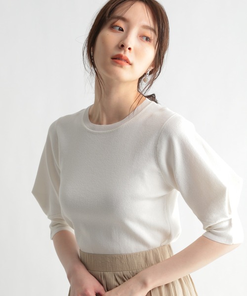 Andemiu（アンデミュウ）の「ソデタックニット954791（ニット/セーター・レディース・オフホワイト/モカ/ブラック/カーキ・FREE）」の6枚目の写真