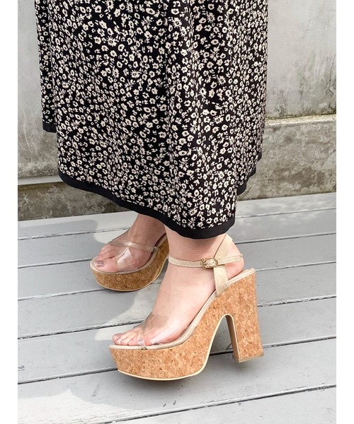 dazzlin（ダズリン）の「クリアストラップコルクヒールサンダル（サンダル・レディース・クリア・SMALL/MEDIUM/LARGE）」の14枚目の写真