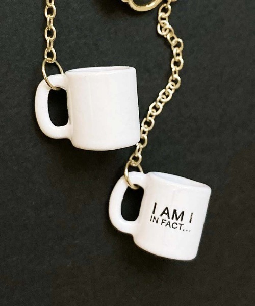 I am I in fact...（アイアムアイインファクト）の「SMALL MUSTACHE ホットコーヒー 　ピアス/イヤリング（ピアス（両耳用）・レディース・その他1/その他・FREE）」の2枚目の写真
