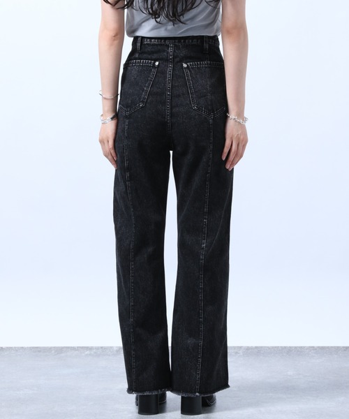 HARE（ハレ）の「ブリーチフレアデニムパンツ(HARE)（デニムパンツ・レディース・ブラック/レッド・S/M）」の8枚目の写真