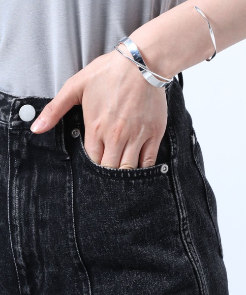 HARE（ハレ）の「ブリーチフレアデニムパンツ(HARE)（デニムパンツ・レディース・ブラック/レッド・S/M）」の16枚目の写真