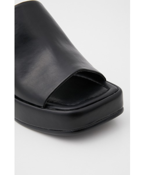 SLY（スライ）の「PLATFORM SQUARE SANDAL プラットフォームスクエア サンダル（サンダル・レディース・ブラック/ライトベージュ/ブラウン・LARGE/MEDIUM/SMALL）」の7枚目の写真