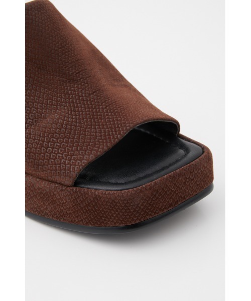 SLY（スライ）の「PLATFORM SQUARE SANDAL プラットフォームスクエア サンダル（サンダル・レディース・ブラック/ライトベージュ/ブラウン・LARGE/MEDIUM/SMALL）」の14枚目の写真