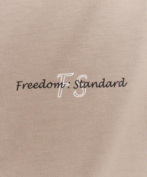BEAUTY&YOUTH UNITED ARROWS（ビューティーアンドユースユナイテッドアローズ）の「【WEB限定】by FREEDOM STANDARD カットソー（Tシャツ/カットソー・メンズ・ホワイト/ブラック/ベージュ/グレー/ケリー・S/M/L）」の9枚目の写真