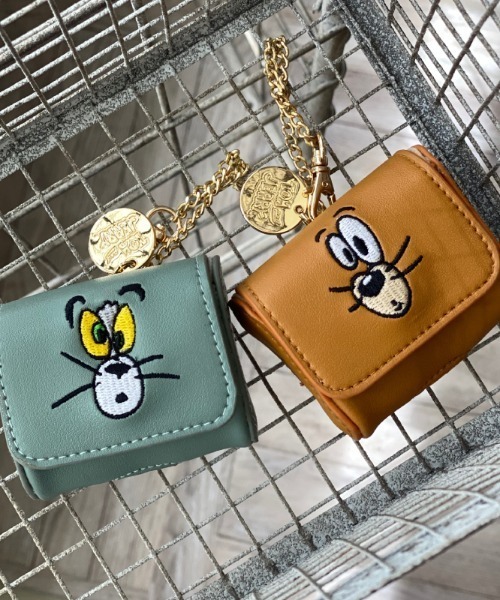 Tom&Jerry(トムアンドジェリー)の「TOM&JERRY×FlapperファニーアートAirpodsProケース(スマホグッズ・レディース・ブラウン/グレー・FREE)」の1枚目の写真