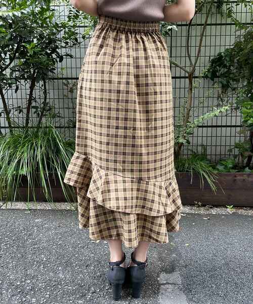 MAJESTIC LEGON（マジェスティックレゴン）の「チェックダブルフレアスカート（スカート・レディース・ベージュ系その他2/ブラウン系その他2/ブルー系その他4・SMALL/MEDIUM）」の20枚目の写真
