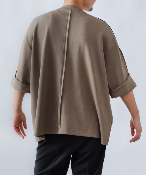 COLONY 2139（コロニートゥーワンスリーナイン）の「ダンボールトロールアップ袖ビッグシルエットTシャツ/インサイドアウト オーバーサイズT※ユニセックス対応（Tシャツ/カットソー・メンズ・ブラック/グレー/カーキ・MEDIUM/LARGE）」の20枚目の写真