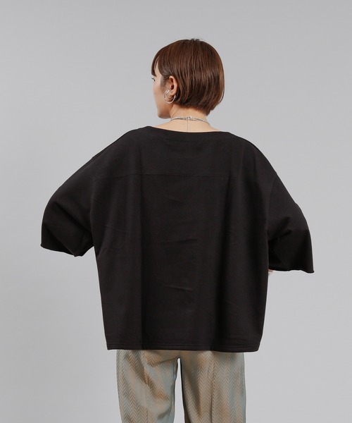 DouDou（ドゥドゥ）の「7分袖ショート丈スウェット（Tシャツ/カットソー・レディース・ブラック/ブラウン/グレイッシュベージュ・FREE）」の20枚目の写真