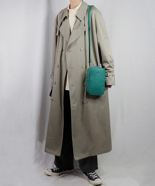 Loose/ルース（ルース）の「オーバル コンパクトショルダーバッグ（ショルダーバッグ・メンズ・ブラック/グレー/グリーン/ブラック系その他・FREE）」の20枚目の写真