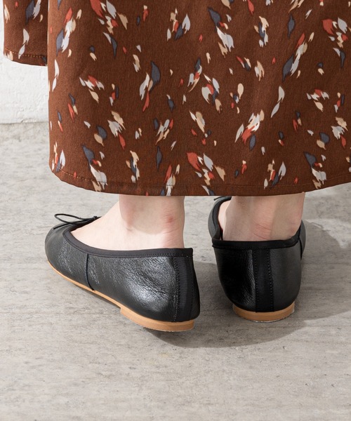 SHENERY（シーナリー）の「COWバレエシューズ（バレエシューズ・レディース・ブラック/ピンク・38/36/37）」の13枚目の写真