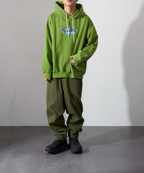 Paragraph（パラグラフ）の「【Paragraph/パラグラフ】 アースロゴプルオーバーフーディー/ユニセックス（パーカー・メンズ・ブラック/グレー/杢グレー/グリーン・ﾌﾘ-）」の11枚目の写真